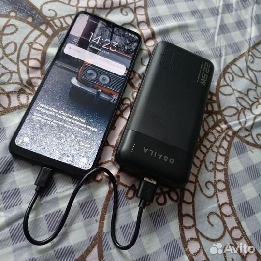 Повербанк новый