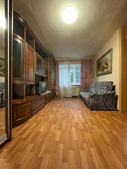 1-к. квартира, 32 м², 4/5 эт.