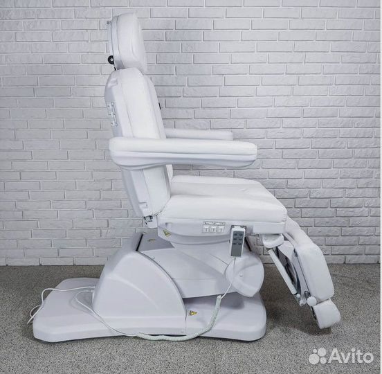 Педикюрное кресло Teddy, 3 мотора