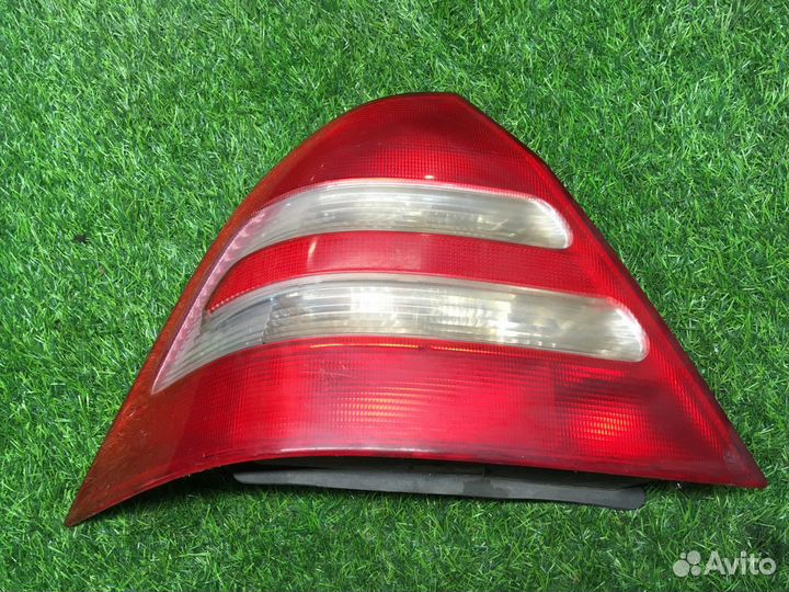 Фонарь mercedes C-class W203 sedan левый