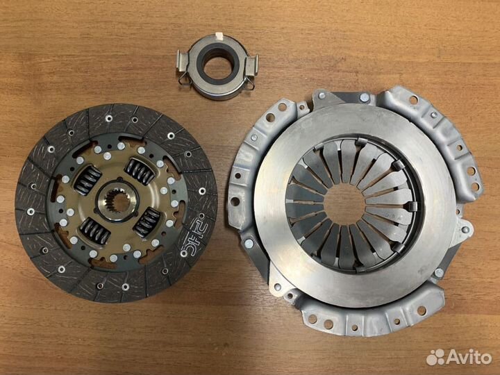 Комплект сцепления МКПП Toyota Corolla 150 Avensis