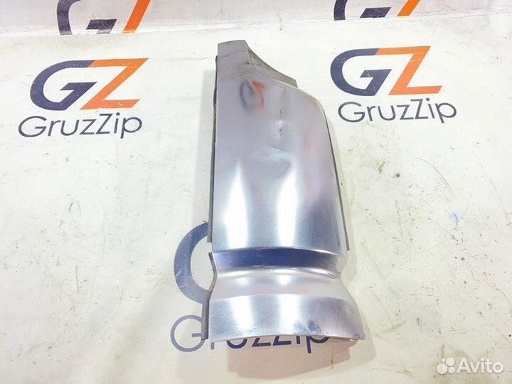 Щечка левая Mitsubishi Fuso Super Great FP54JD