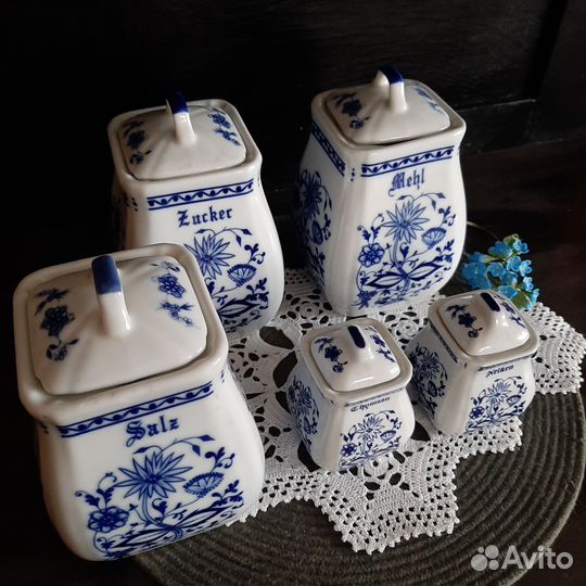 Предметы от сервиза 