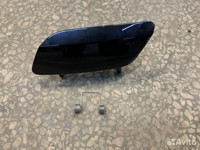 Крышка омывателя фары левая Audi A6 (с 2018 года)