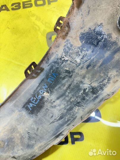 Накладка переднего бампера левая Renault Megane 2