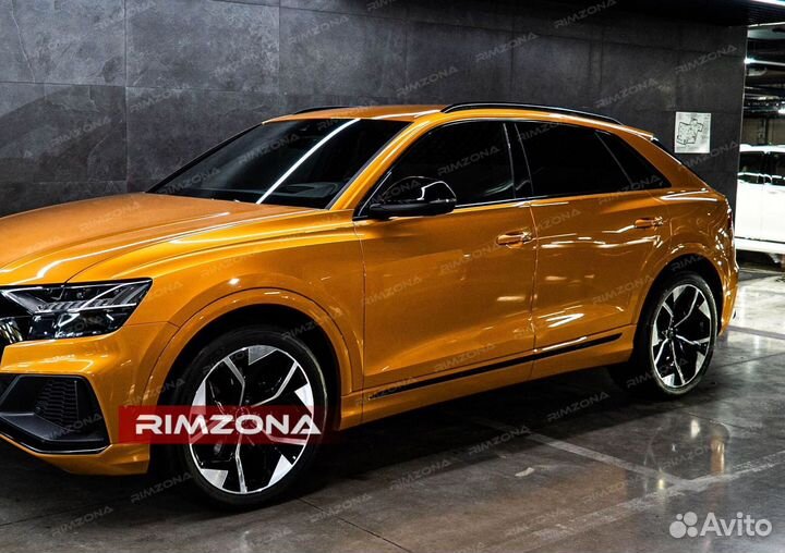 Кованые диски R22 на Audi RS8