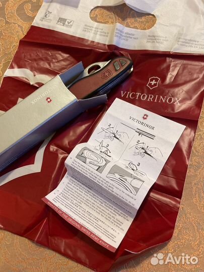 Нож Victorinox Forester One Hand 0.8361.MC