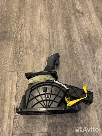 Селектор АКПП Volvo V40