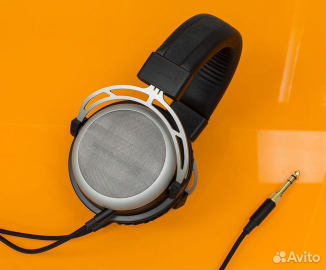 Beyerdynamic Tesla T1 + Beyerdynamic A1 AZ