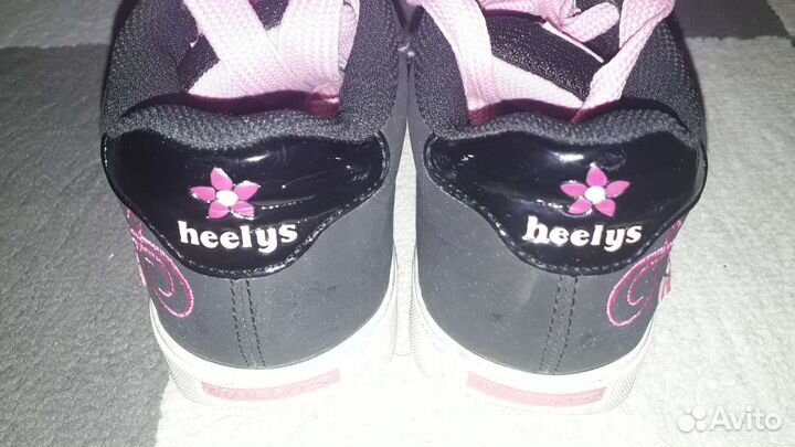 Детские роликовые кроссовки Heelys