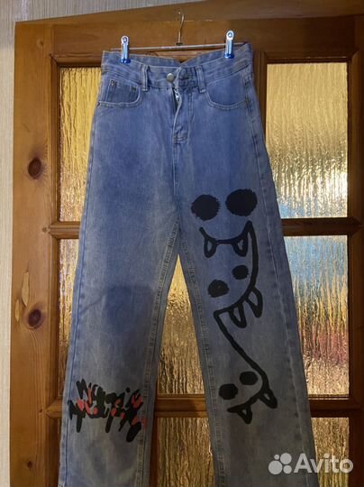 Джинсы
