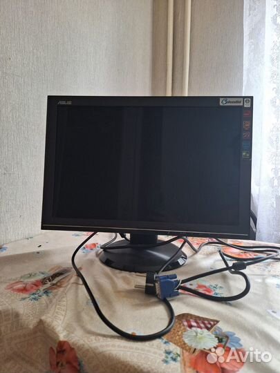 Монитор для компьютера asus