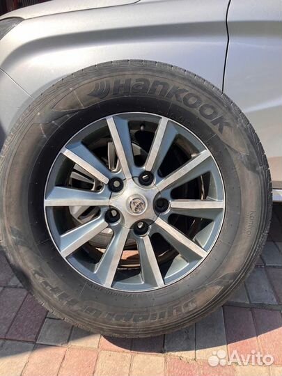 Hankook Dynapro HP2 RA33 33/20 R18