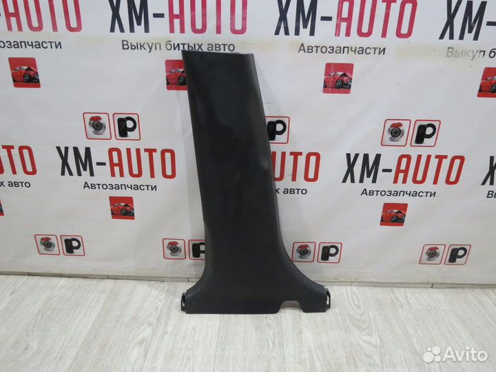 Обшивка средней стойки левая Hyundai i30