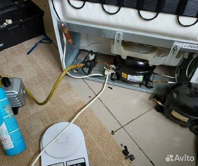 Ремонт холодильников / морозильных камер