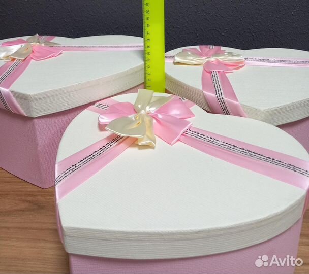 Коробки подарочные