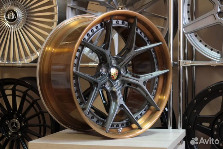 Кованые диски GT Forged R21 на Porsche Macan