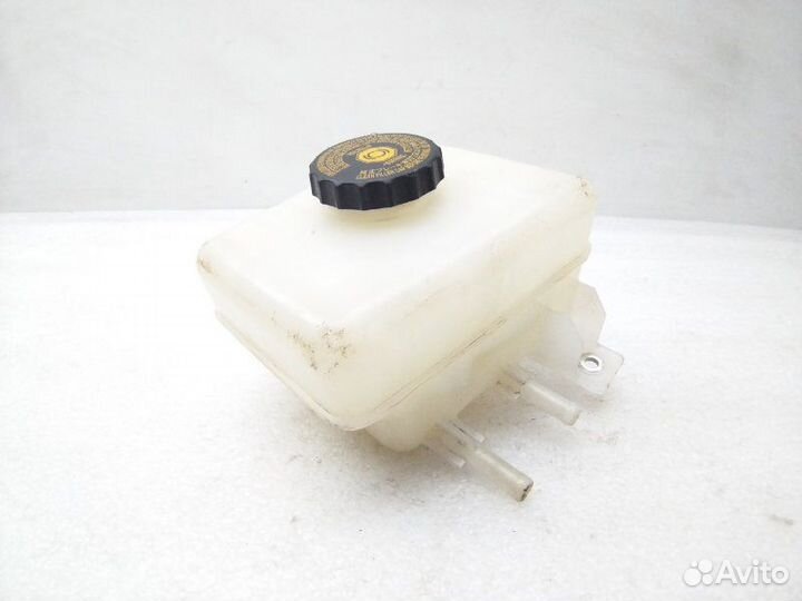 Бачок для тормозной жидкости Lexus Rx450H GYL25