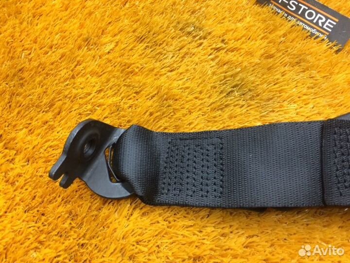 Замок ремня безопасности задний Mercedes-Benz