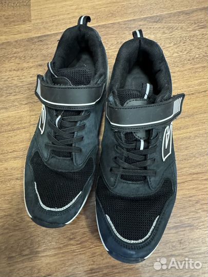 Кроссовки бу 39 размер