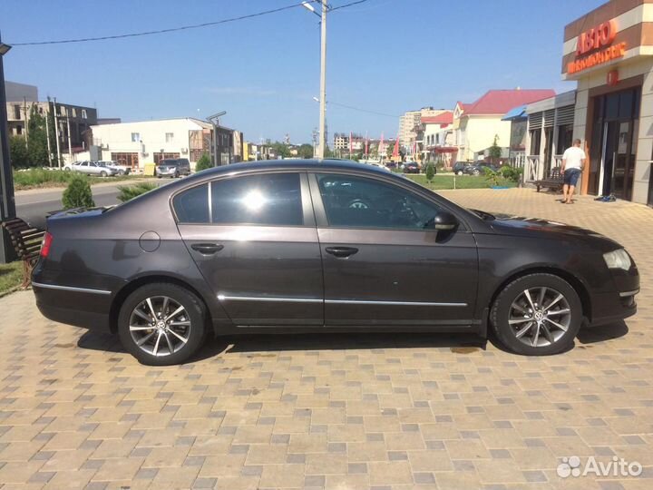 Volkswagen Passat 2.0 AT, 2005, 268 000 км