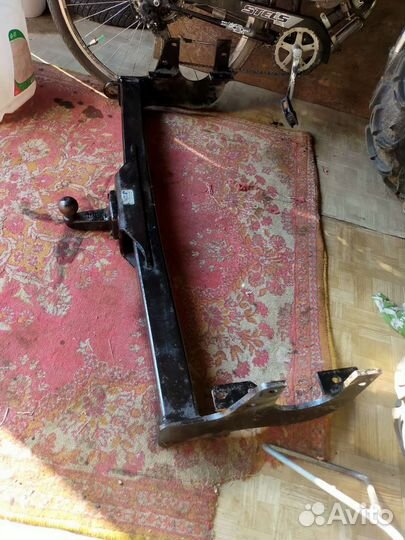 Фаркоп на toyota 4 Runner