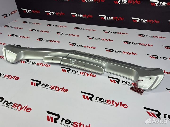 Спойлер Наверх Toyota Land Cruiser 105 98-07г