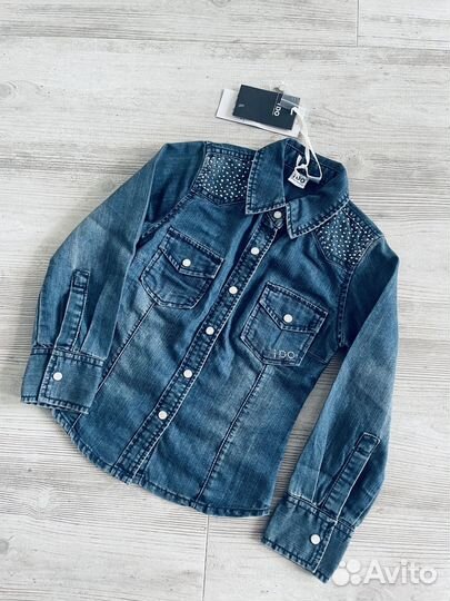 Новая джинсовая рубашка на девочку 104 Италия Ido