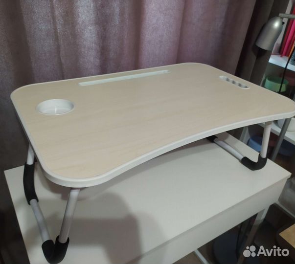 Компьютерный столик для ноутбука