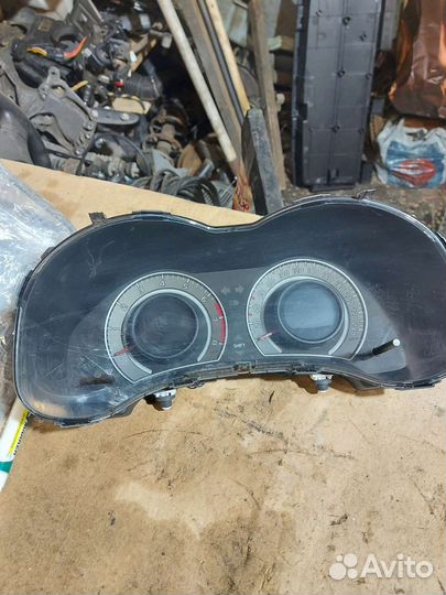 Панель приборов Toyota Corolla E150