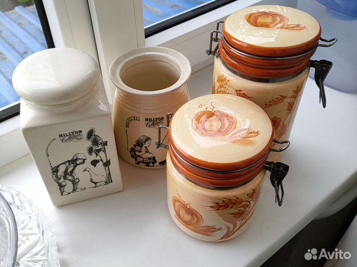 Емкости для сыпучих продуктов