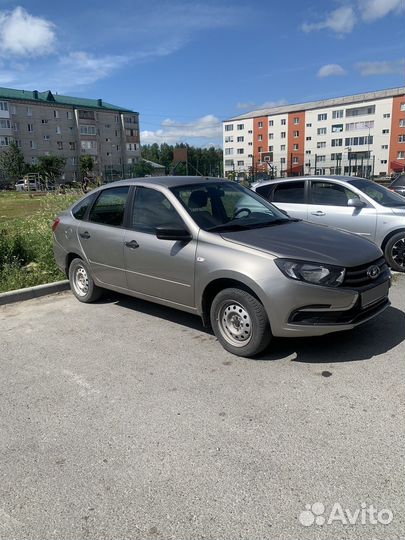 LADA Granta 1.6 МТ, 2020, 28 000 км