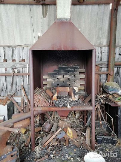 Кузница продаётся