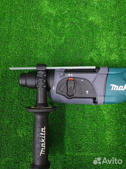 Перфоратор makita HR 2470