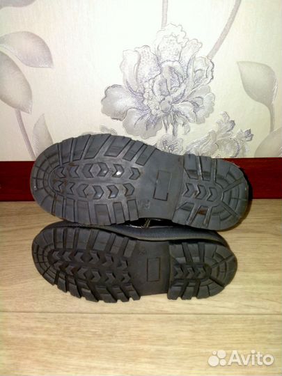 Сапоги демисезонные для девочки 28
