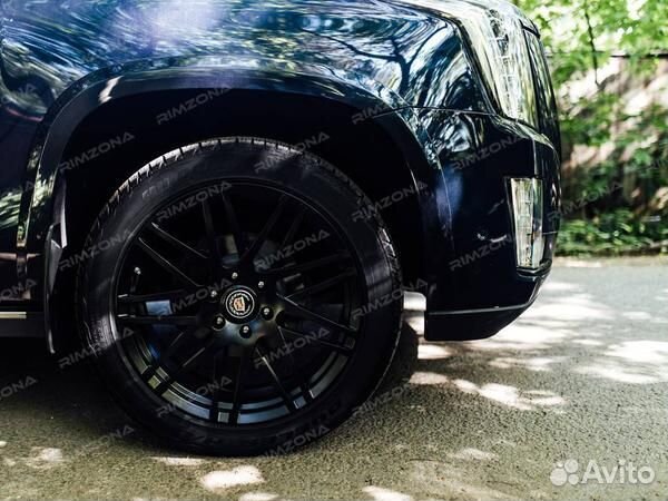 Кованые диски R22 на Cadillac Escalade