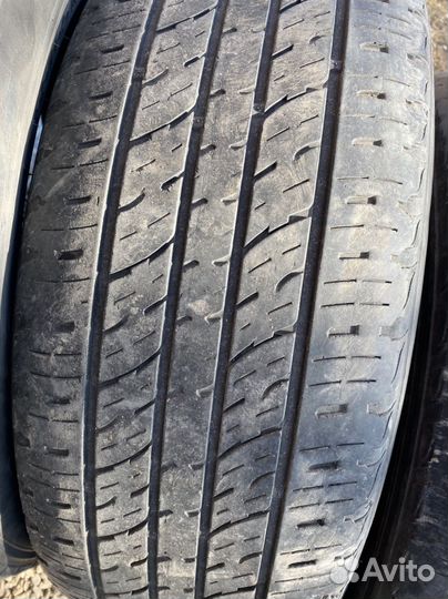 Kumho Crugen Premium KL33 235/65 R17 107V