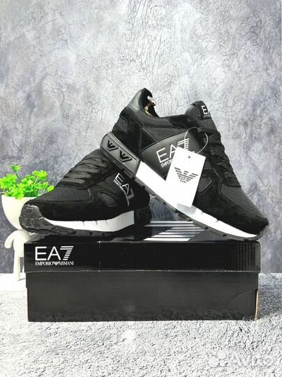 Кроссовки Armani