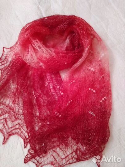 Палантин женский ручная работа