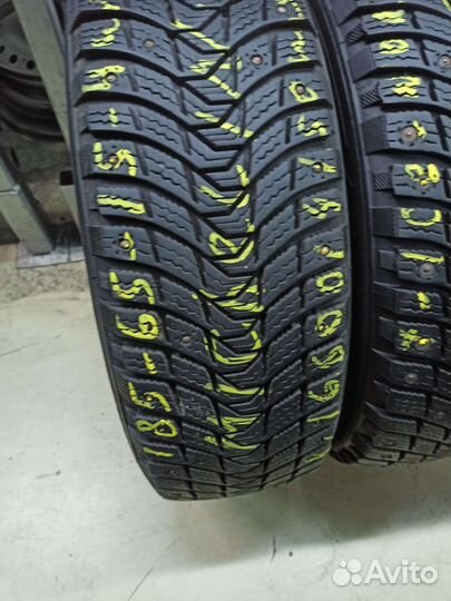 Michelin X-Ice XI3 185/65 R15 92T