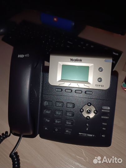 Ip телефон Yealink T21P E2