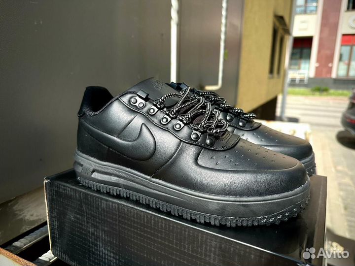 Прочные кроссовки Nike Lunar Force 1 Duckboot Low