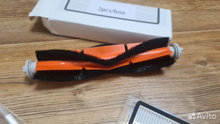 Щетки и фильтр для робота пылесоса Xiaomi Mi