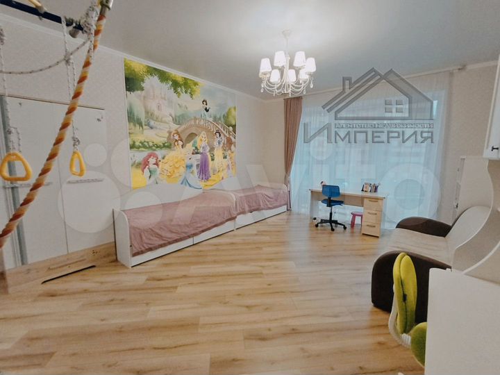 3-к. квартира, 92 м², 4/17 эт.