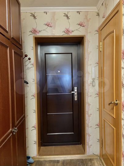 2-к. квартира, 49 м², 8/9 эт.