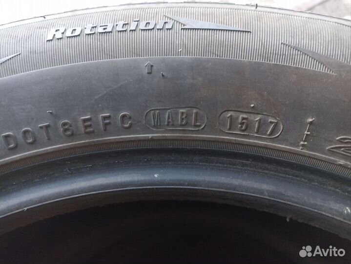 Roadstone Winguard WinSpike 235/55 R17 103T