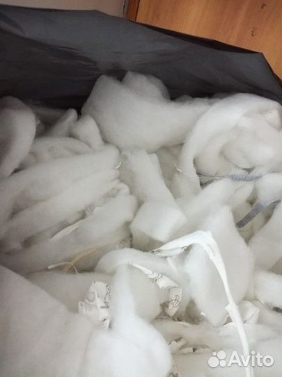 Продам обрезки синтепона