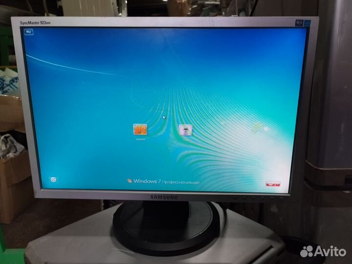 Монитор Samsung 19 дюймов