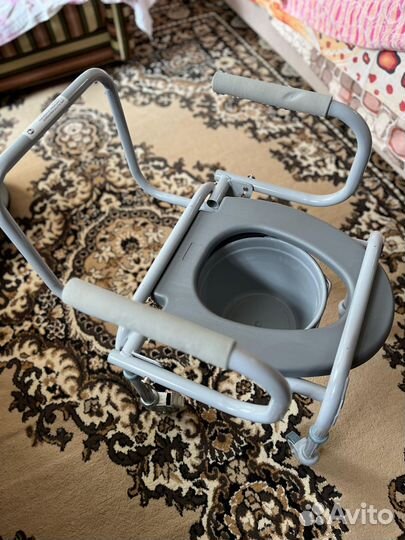 Кресло туалет для инвалидов новое