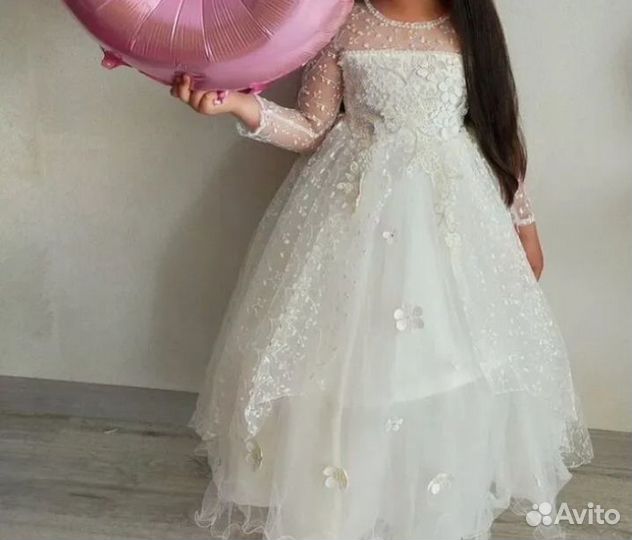 Продам платье